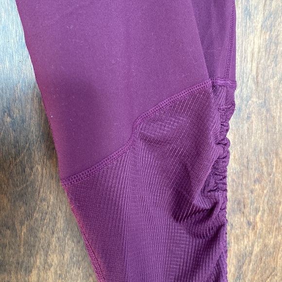 Fabletics leggings! - Picture 4 of 5